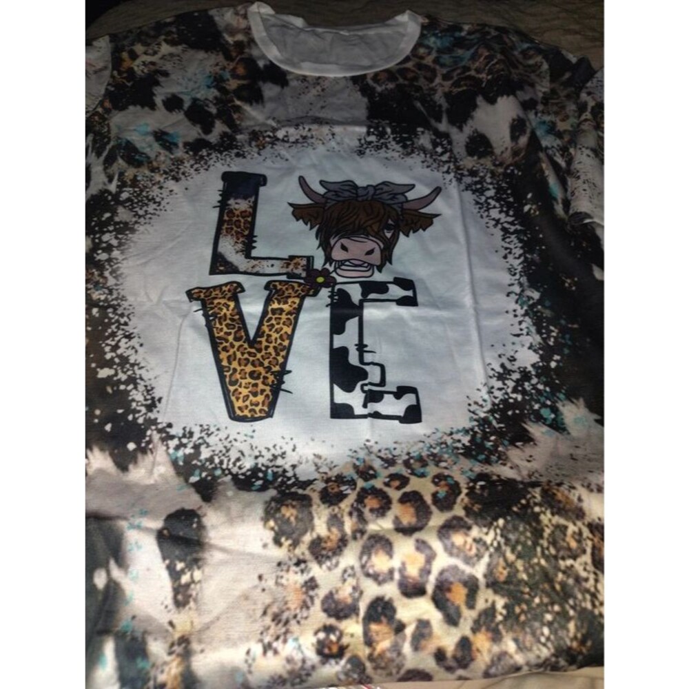 Love highland cow shirt & cow print tx earrings